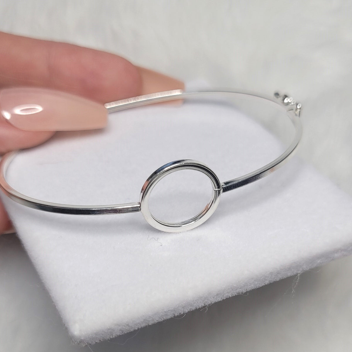 Bracelete oval círculo infinito 65mm