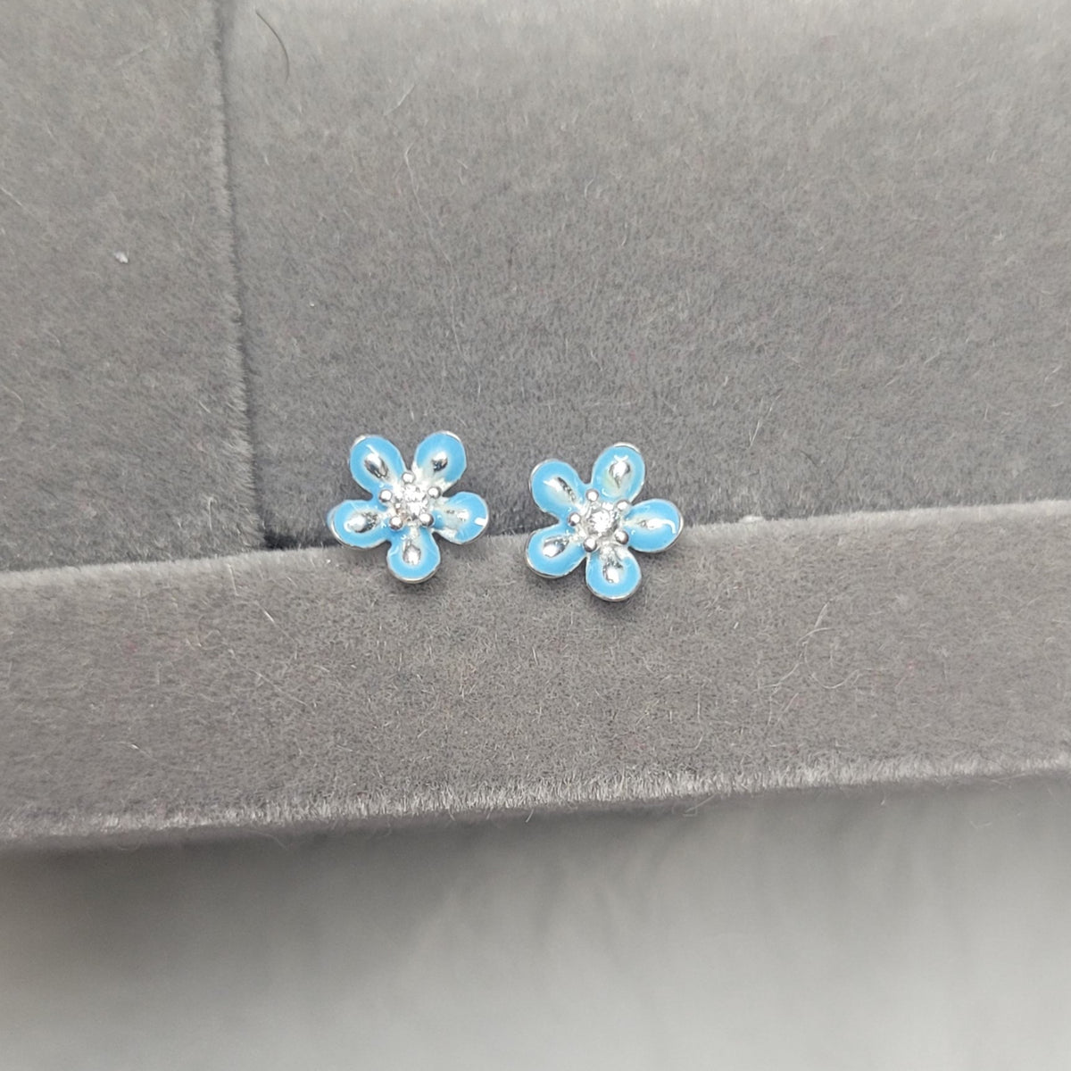 Brinco jardim azul infantil