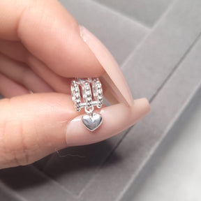 Separador de berloque fios e pedra zircônia cristal com pingente de coração