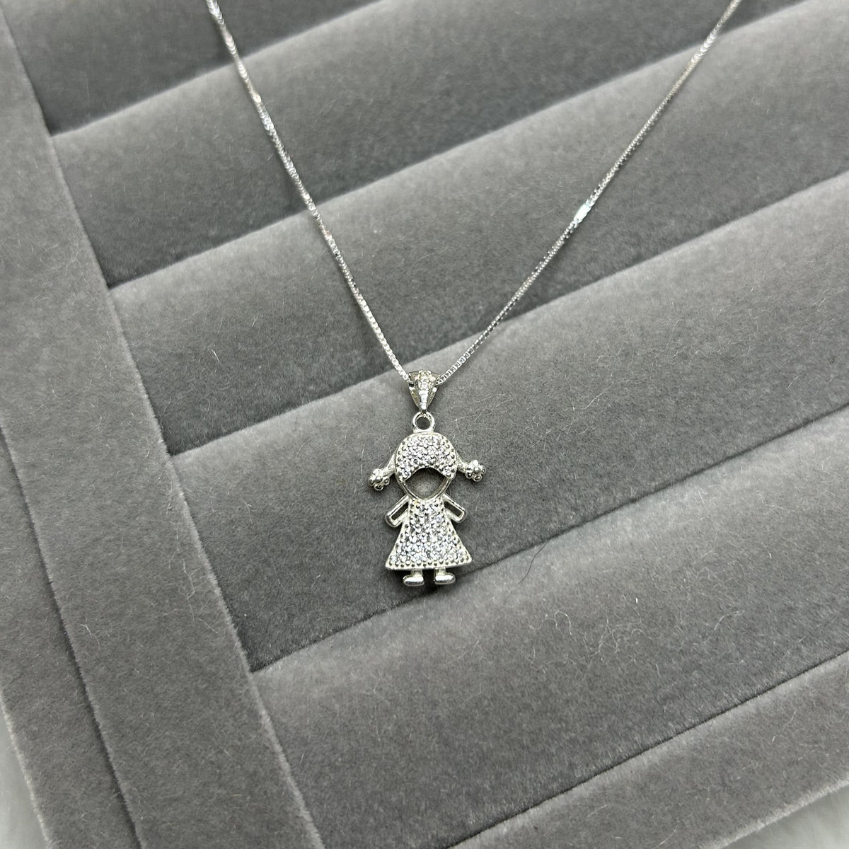 Colar veneziano menina cravejado de zircônia 40cm