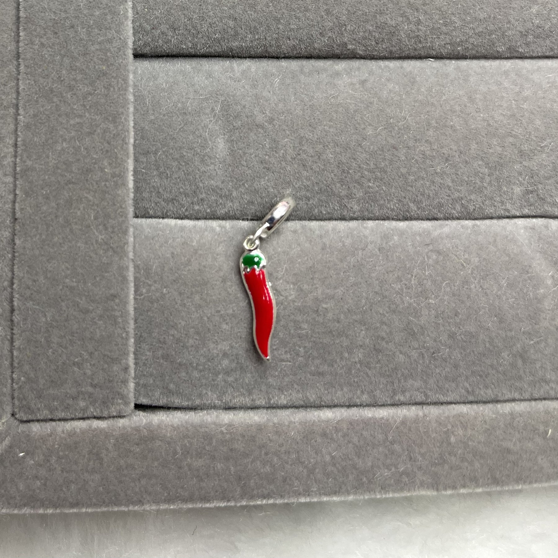 Berloque Silver Pepper