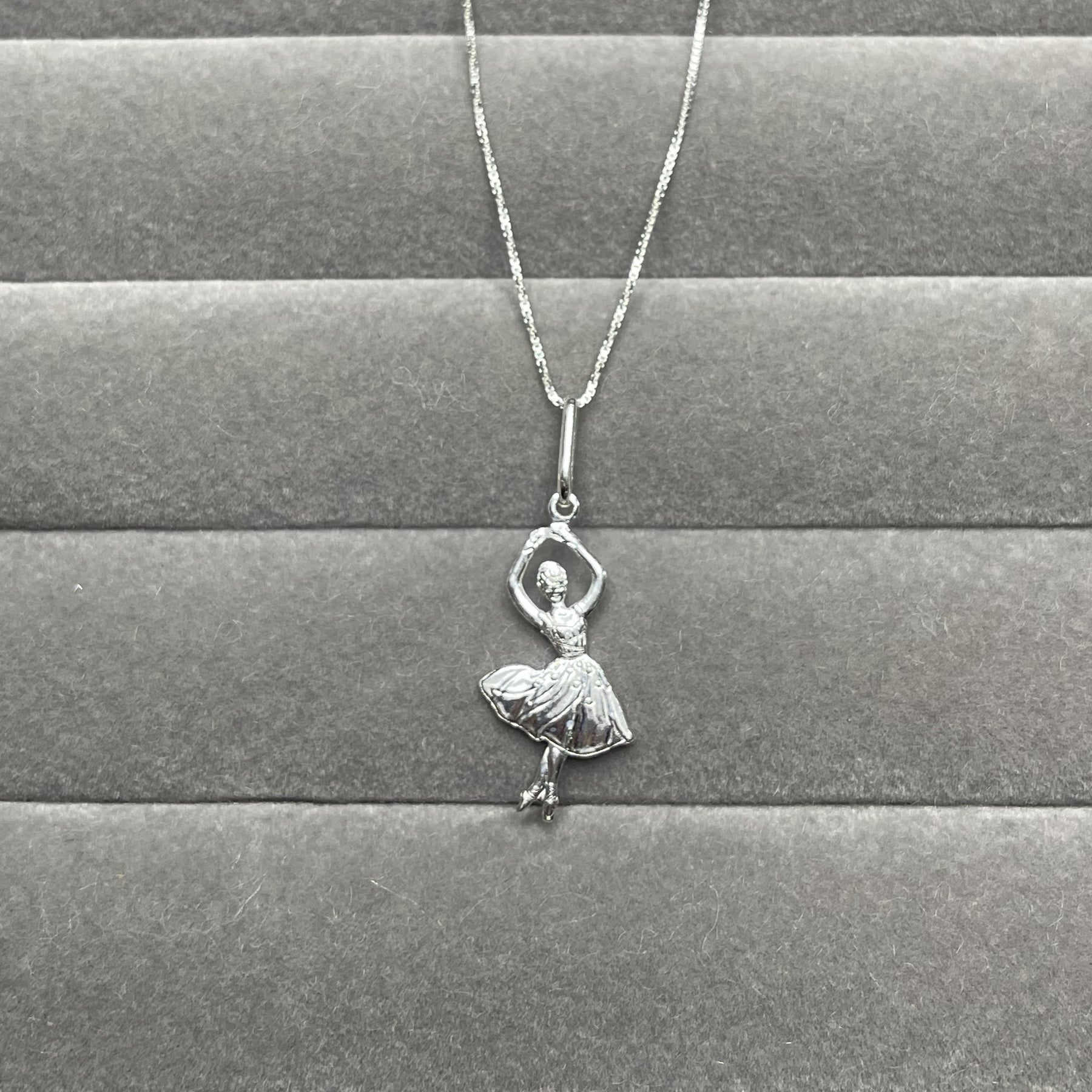 Colar choker 40cm  Bailarina