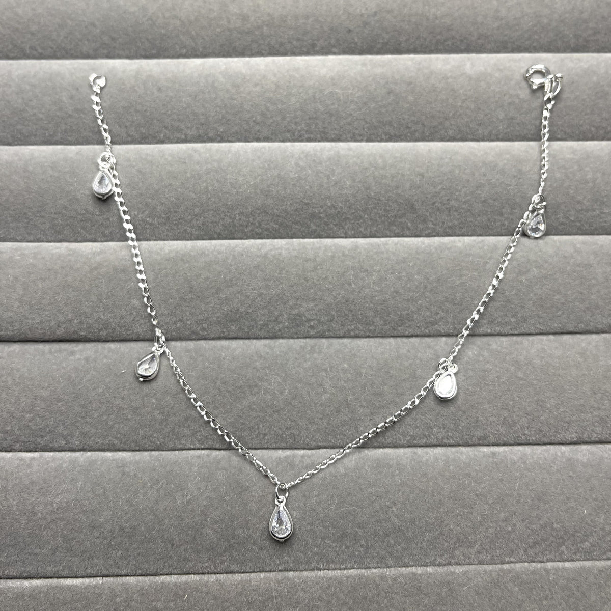 Tornozeleira pingente gotas